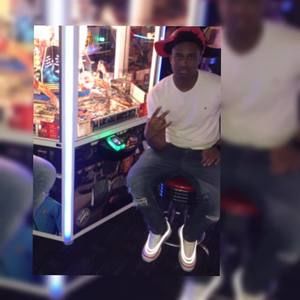 Meet your Posher, Jay